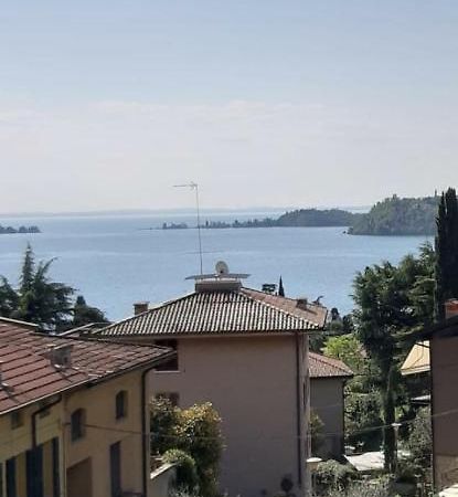 Valle Fiorita 42 - Lake View Studio Gardone Riviera Ngoại thất bức ảnh