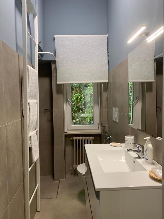 Valle Fiorita 42 - Lake View Studio Gardone Riviera Ngoại thất bức ảnh